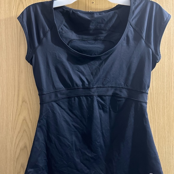 Lululemon athletic t shirt - Picture 2 of 3